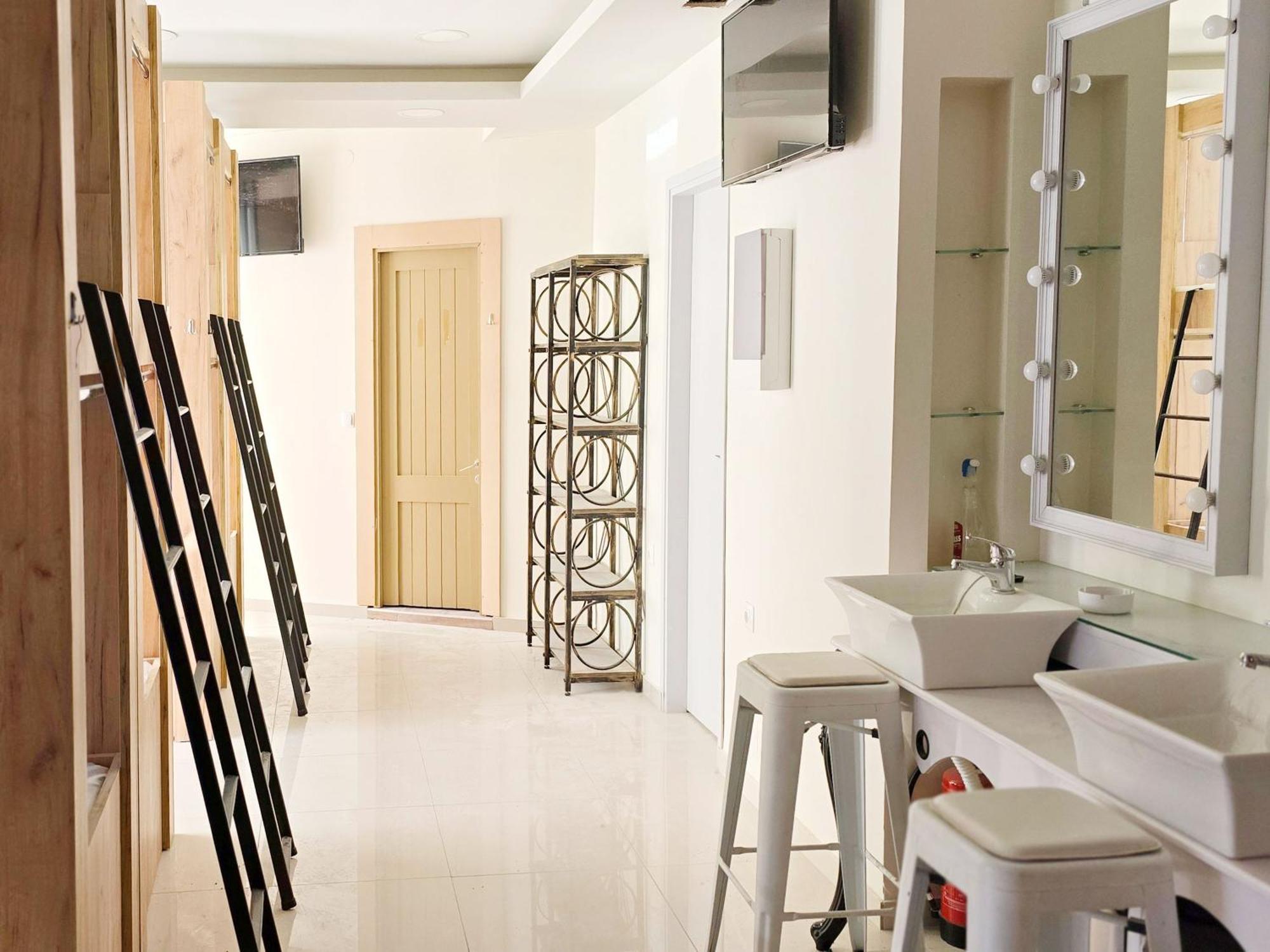 Hostel Parea Hersonissos Dış mekan fotoğraf